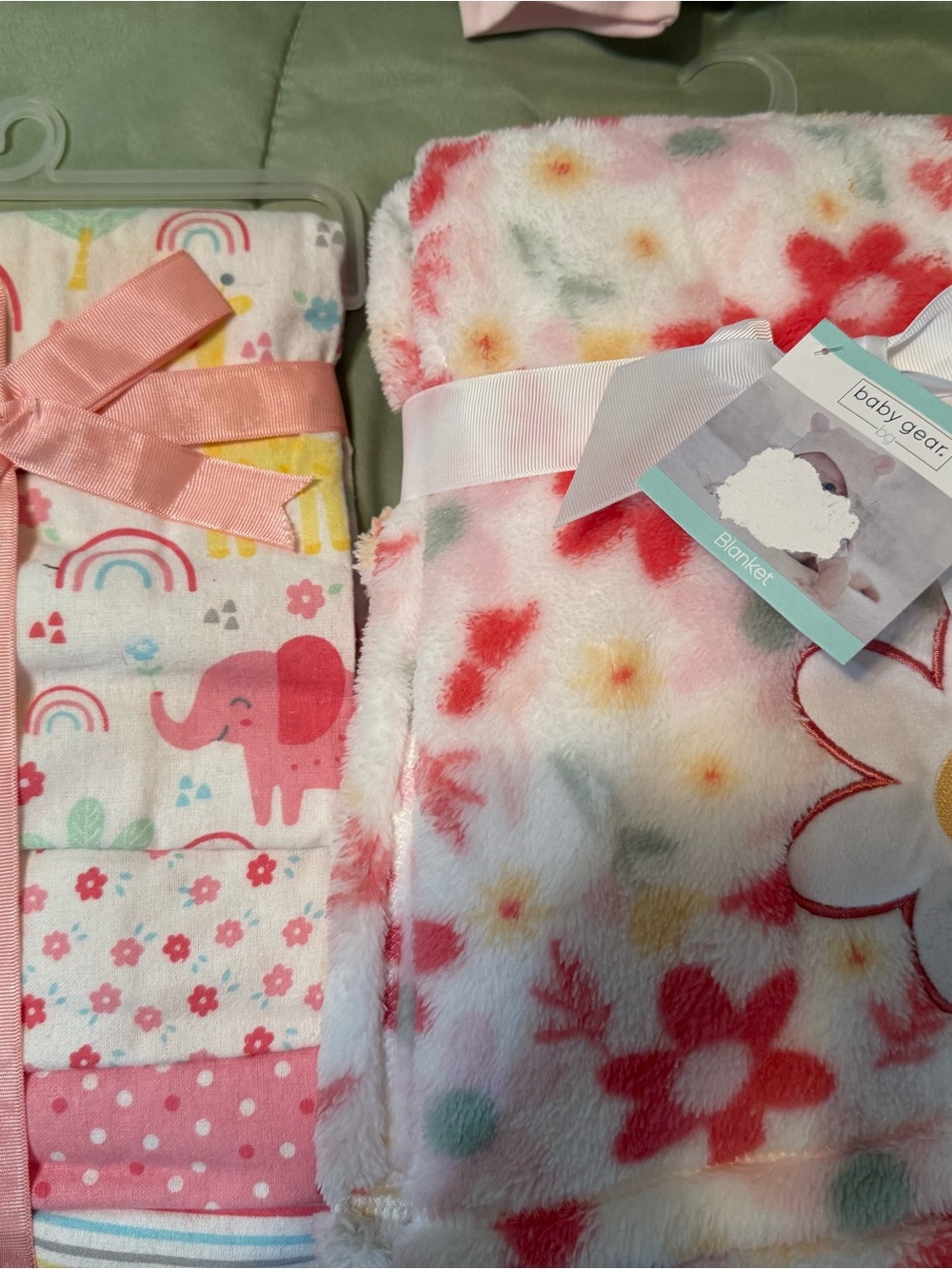Baby Gear Plush Floral Baby Blanket and 4 receiving blankets